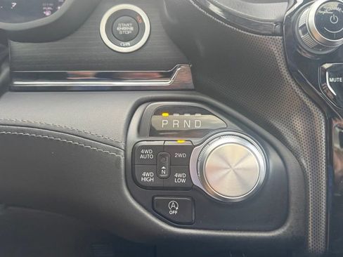 Used 2023 RAM 1500 Limited AWD/4WD image 27