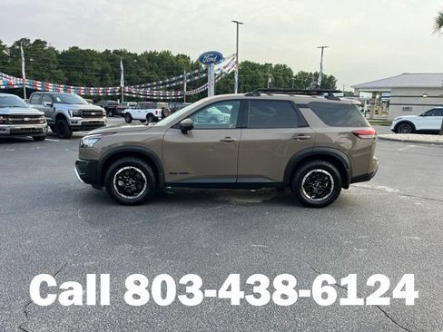 Used 2024 Nissan Pathfinder Rock Creek AWD/4WD image 36