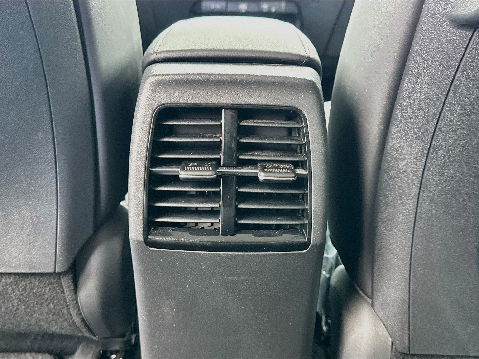 Used 2025 Kia Niro Wind FWD image 16