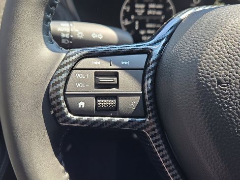 Used 2026 Honda HR-V EX-L image 21