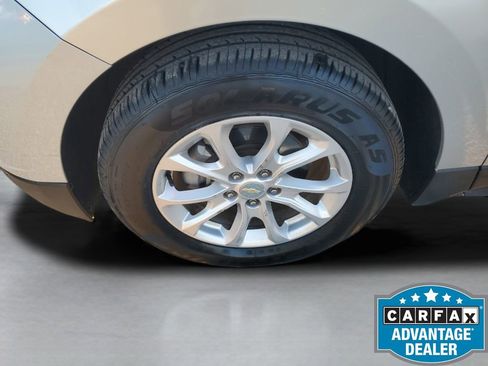 Used 2021 Chevrolet Equinox LS image 11