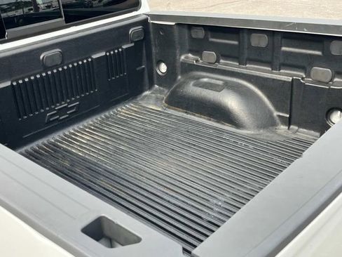 Used 2016 Chevrolet Colorado LT w/ LT Convenience Package RWD image 15