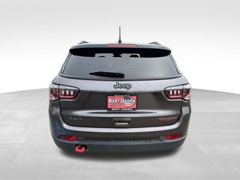 Used 2023 Jeep Compass Trailhawk AWD/4WD image 6