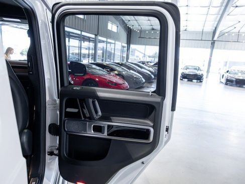 Used 2024 Mercedes-Benz G 63 AMG 4MATIC image 24
