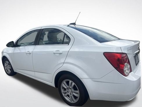Used 2016 Chevrolet Sonic LT FWD image 8