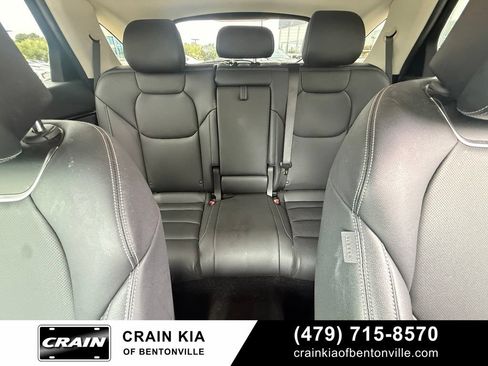 Used 2022 Genesis GV70 2.5T w/ Cargo Package AWD/4WD image 27