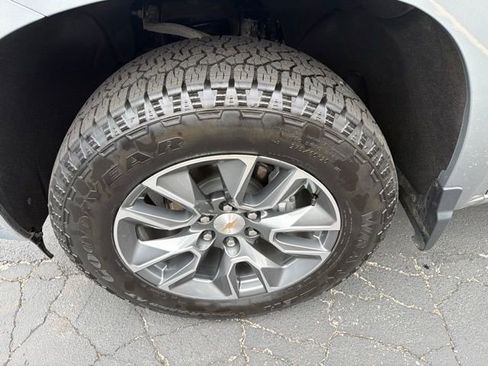Used 2026 Chevrolet Silverado 1500 LT AWD/4WD image 10