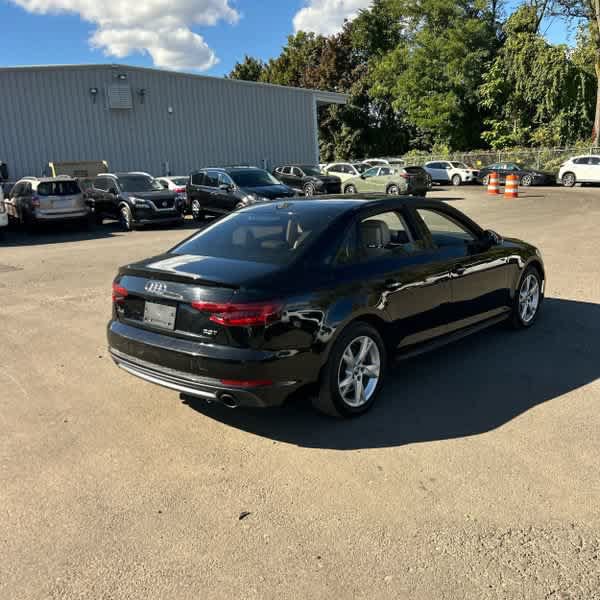 Used 2018 Audi A4 2.0T Ultra Premium FWD image 3
