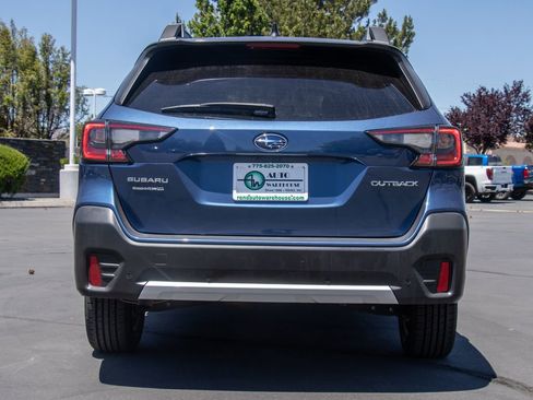 Used 2022 Subaru Outback Limited AWD/4WD image 6