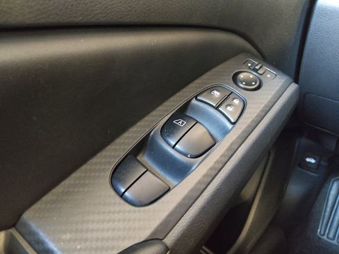 Used 2024 Nissan Altima 2.5 SV FWD image 27