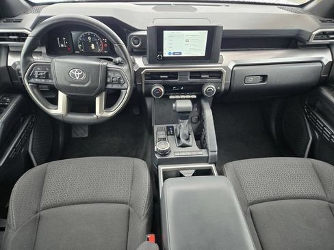 Certified 2025 Toyota 4Runner SR5 AWD/4WD image 11