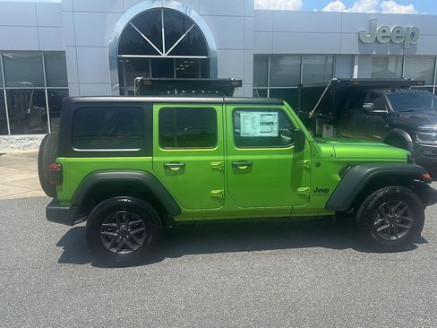 New 2025 Jeep Wrangler Unlimited Sport image 3