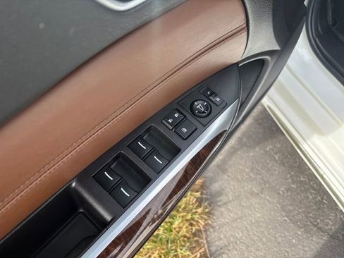 Used 2019 Acura TLX V6 SH-AWD w/ Technology Pkg image 11