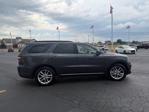 Used 2024 Dodge Durango GT RWD image 6