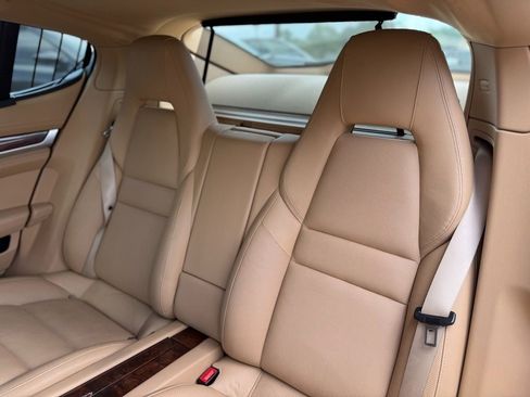 Used 2012 Porsche Panamera S image 11