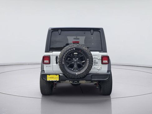 Used 2022 Jeep Wrangler Unlimited Sport AWD/4WD image 7
