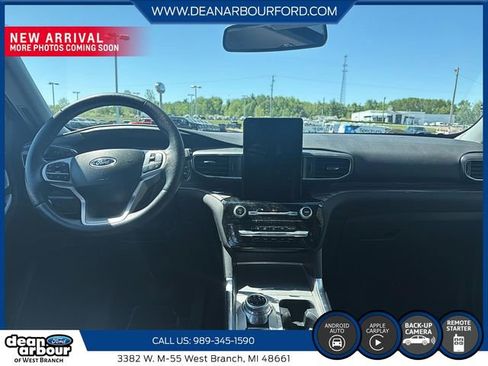 Used 2023 Ford Explorer Limited w/ Limited Technology Package AWD/4WD image 7