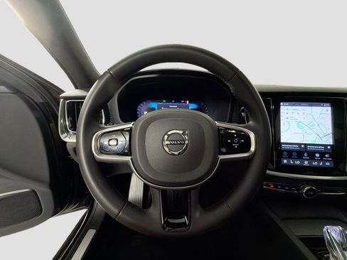 Certified 2023 Volvo S60 B5 Ultimate FWD image 12