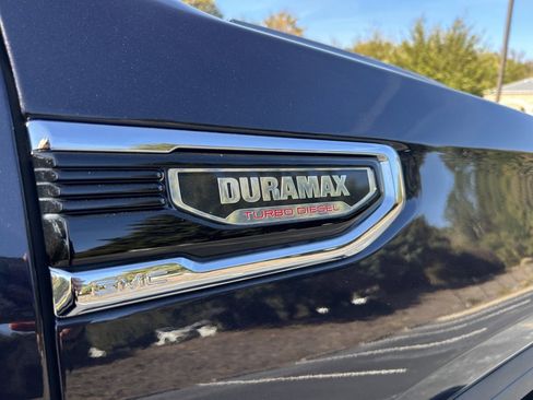 Used 2022 GMC Sierra 1500 SLT image 23