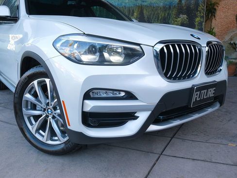 Used 2019 BMW X3 sDrive30i w/ Driving Assistance Package image 6