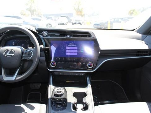 Certified 2025 Lexus RZ 300e w/ Accessory Package (Z1) FWD image 10