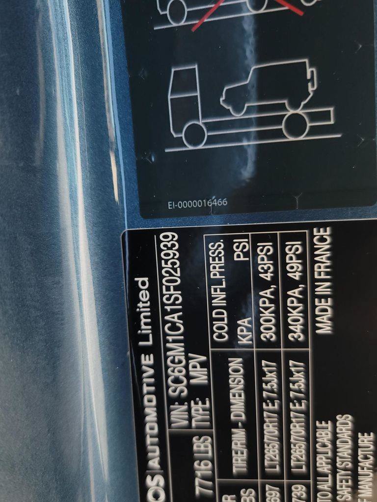 Used 2025 INEOS Grenadier Station Wagon AWD/4WD image 31