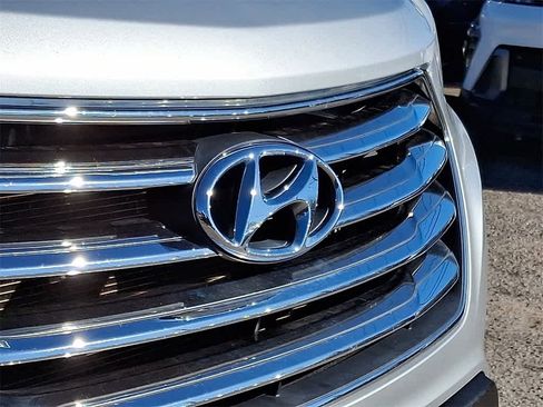 Used 2016 Hyundai Santa Fe Limited image 28