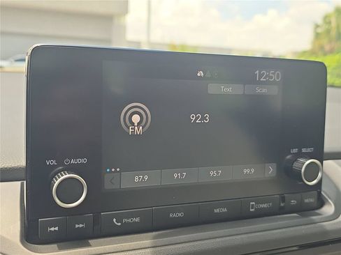 Used 2023 Honda Accord EX image 18