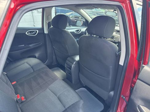 Used 2013 Nissan Sentra SR w/ Driver Pkg image 21