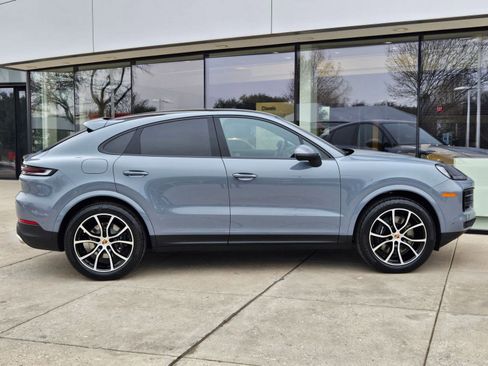 New 2026 Porsche Cayenne image 8