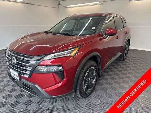 Certified 2024 Nissan Rogue SV w/ SV Premium Package FWD image 21