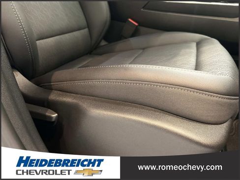 Used 2026 Chevrolet Equinox LT w/ Convenience Package II image 36