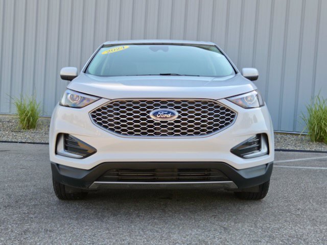Used 2024 Ford Edge SEL AWD/4WD image 3