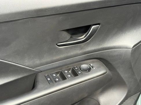 Certified 2024 Hyundai Kona SEL w/ Convenience Package FWD image 17