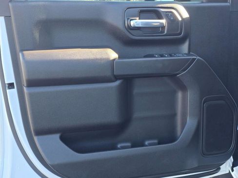 Used 2024 Chevrolet Silverado 2500 Custom w/ Custom Value Package image 35