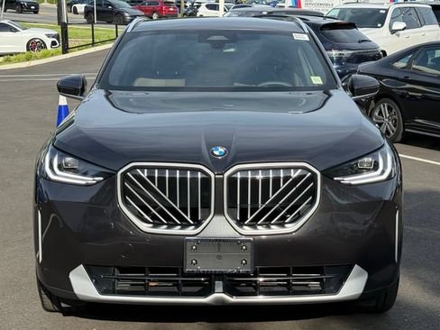 Used 2025 BMW X3 xDrive30i AWD/4WD image 2