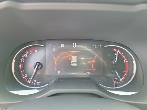 Used 2024 Toyota RAV4 LE AWD/4WD image 24