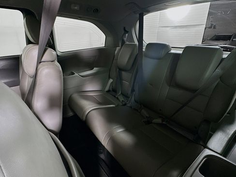 Used 2014 Honda Odyssey EX-L image 29