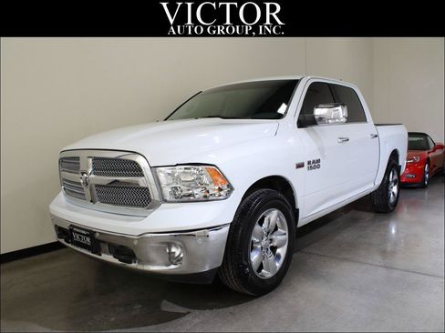 Used 2017 RAM 1500 Lone Star AWD/4WD image 1