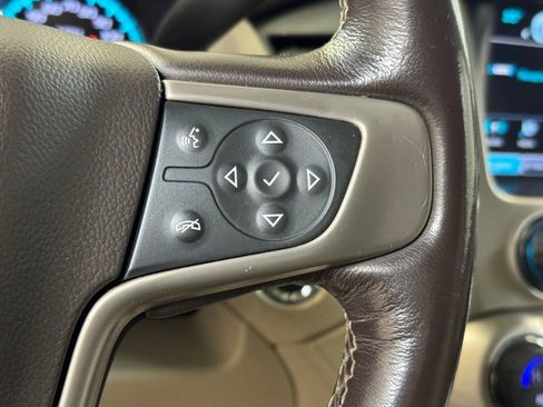 Used 2018 GMC Yukon Denali w/ Open Road Package AWD/4WD image 39