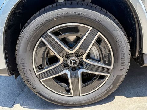 New 2025 Mercedes-Benz GLC 350e 4MATIC image 9