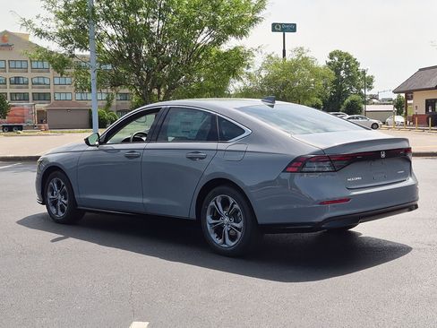 New 2026 Honda Accord EX-L image 5