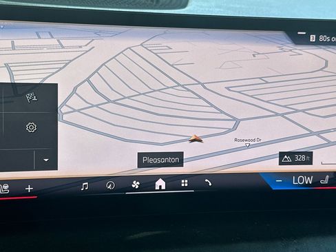 Certified 2024 BMW X5 xDrive40i w/ Parking Assistance Package image 23