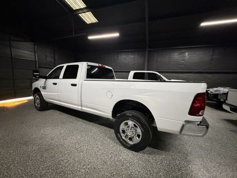 Used 2018 RAM 2500 Tradesman w/ Chrome Appearance Group AWD/4WD image 5