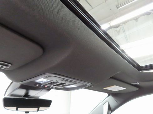 Used 2025 GMC Sierra 3500 AT4 w/ AT4 Premium Plus Package image 29