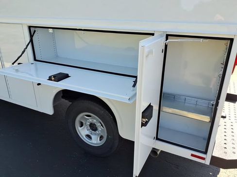 New 2026 Chevrolet Express 3500 w/ Power Convenience Package RWD image 6