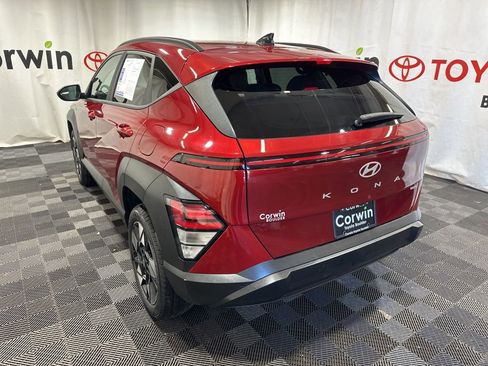 Used 2025 Hyundai Kona SEL image 5