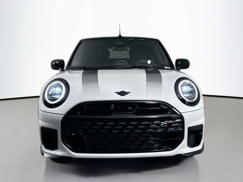 New 2026 MINI Cooper S image 2