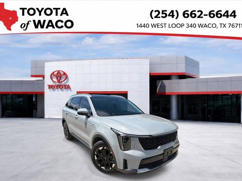 Used 2024 Kia Sorento S w/ Panoramic Sunroof Package FWD image 1