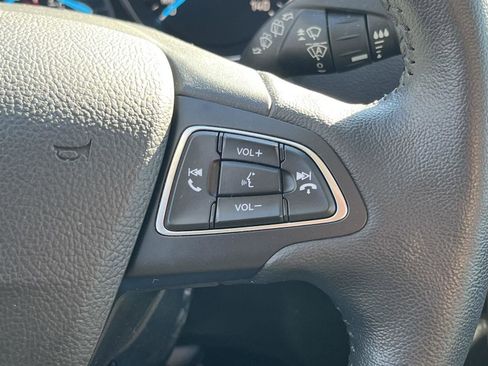 Used 2019 Ford Escape Titanium image 13